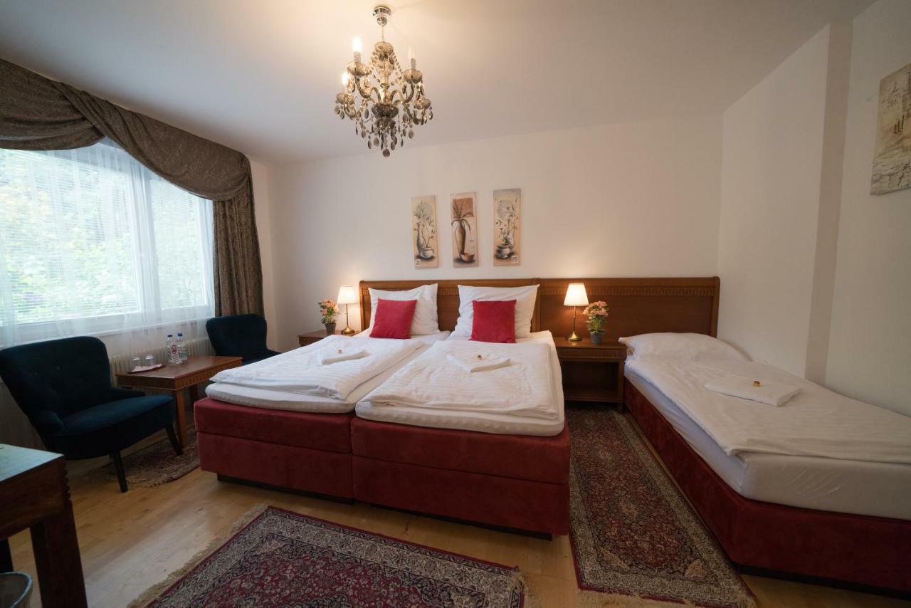 Aurelius Pension Баден Екстериор снимка