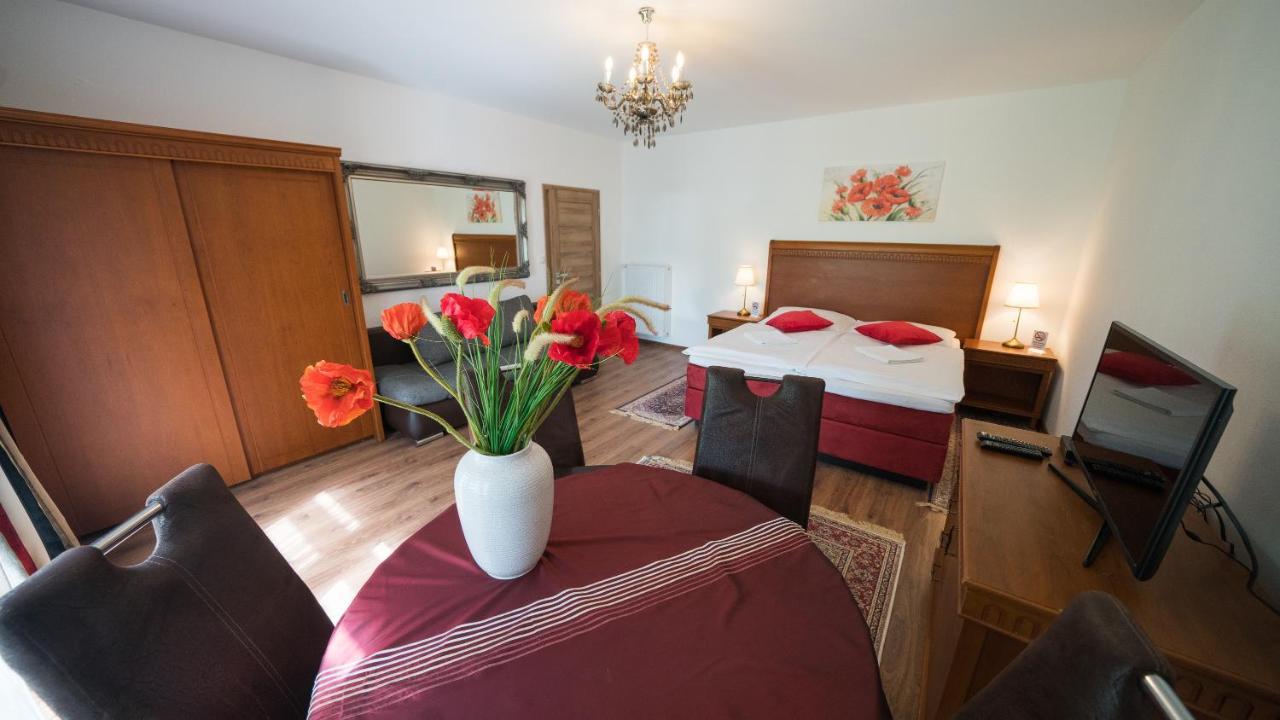 Aurelius Pension Баден Екстериор снимка